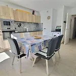 Avec Terrasse A 450m De La Apartmán *