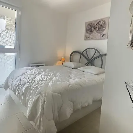 Apartment Avec Terrasse A 450m De La *